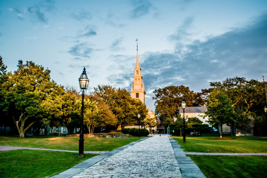newport rhode island city streets in the evening