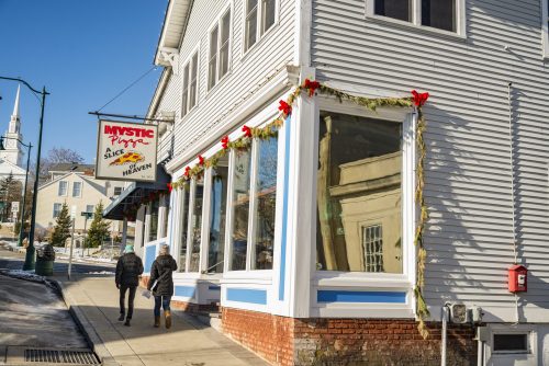 MYSTIC, CT - DECEMBER 17: Mystic Pizza in Connecticut, famous for the 1988 movie with Julia Roberts , located on the Mystic town, on December 17, 2017 in Mystic, CT USA